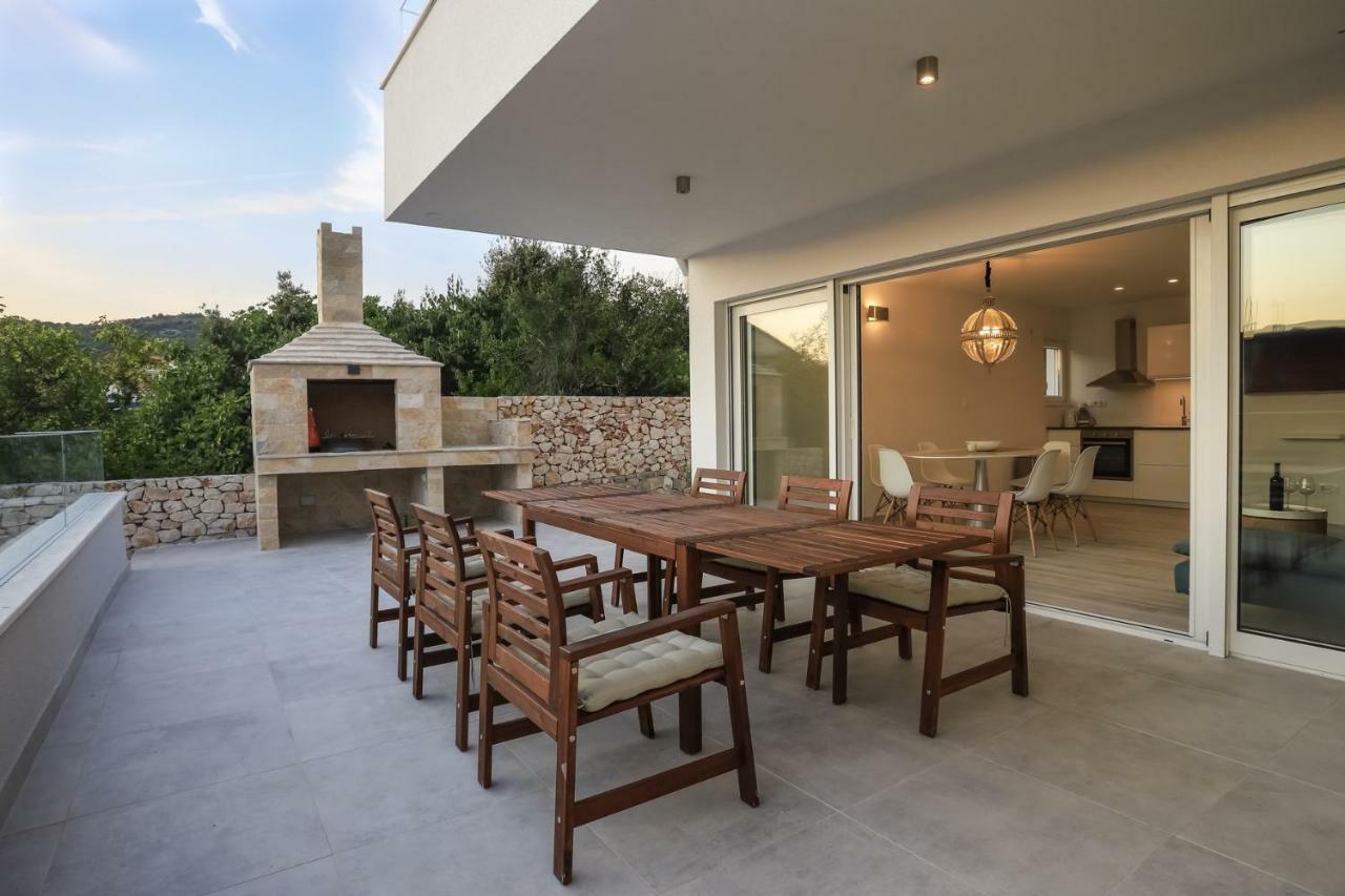 Villa Adastra Vinišće Екстериор снимка