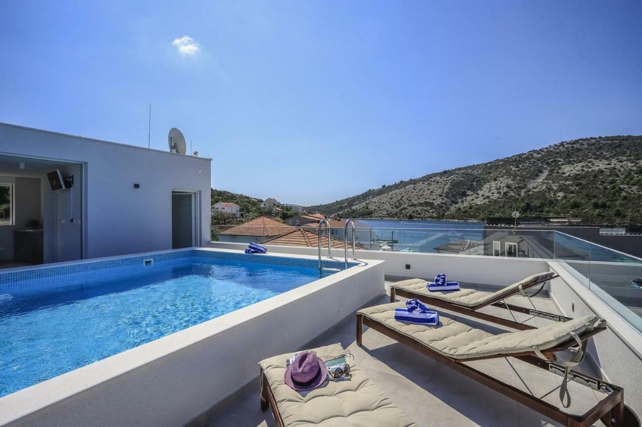 Villa Adastra Vinišće Екстериор снимка